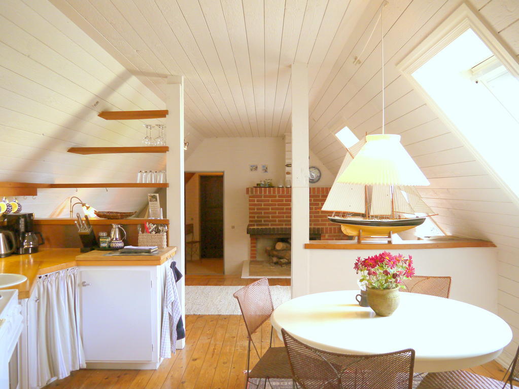 Hjarbaek Bed And Breakfast Room photo